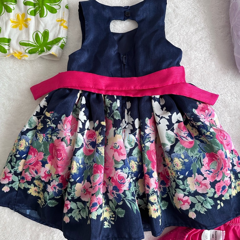 Toddler Girl Bundle Size 24M / 2T 3 Dresses & 2 Tulle Skirts - Picture 8 of 8